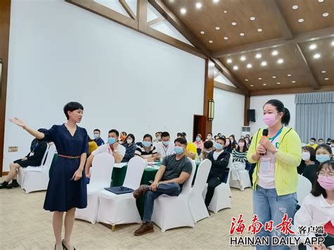 海南举办高A级景区服务礼仪规范化与个性化培训研讨班