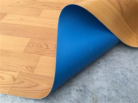 PVC地板革家用加厚防潮地胶仿木纹地板办公室卧室牛筋毛革卷材-阿里巴巴
