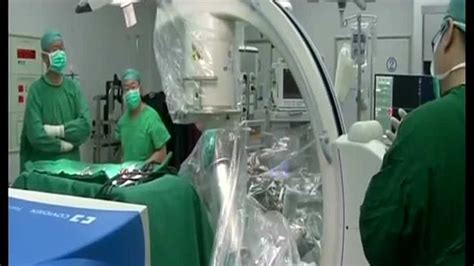 碳纤维骨科手术牵引床可透X光 HE-608M骨科手术床华锡尔