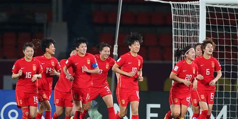 女足亚洲杯半决赛，中国队与日本队90分钟战成1-1平……_手机新浪网