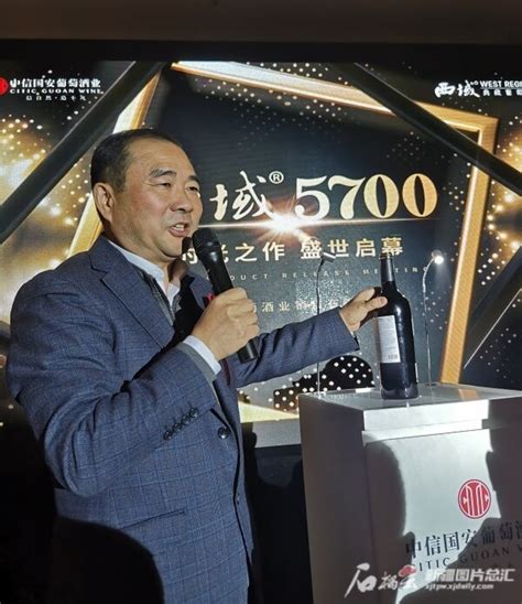 国台酒荣膺最具潜力增长品牌大奖 百亿酒企的下一个目标是“打造中国新名酒” | 每日经济网