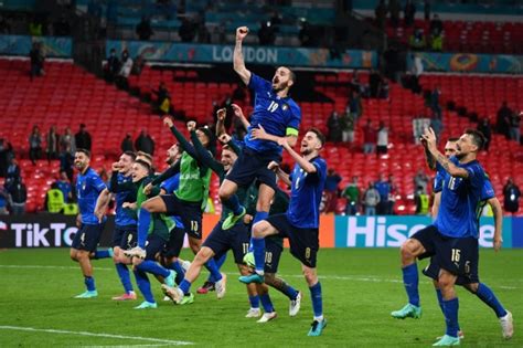 比利时和意大利足球世界排名第几 比利时vs意大利国家队阵容一览_球天下体育