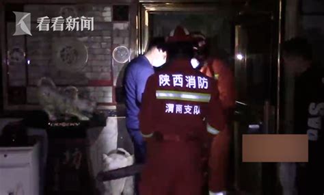 居民楼电梯突然坠落砸地 两男子被困一人腿骨折|电梯|居民楼|骨折_新浪新闻