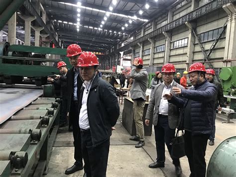 重庆钢铁李永祥总经理到龙文钢材市场考察 – 重庆龙文实业（集团）有限公司