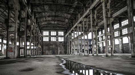 城市中的旧工厂废墟高清图片下载-正版图片505439573-摄图网