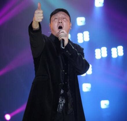我是歌手：韩磊的一首《北京 北京》让人触动，唱哭台下观众！_腾讯视频