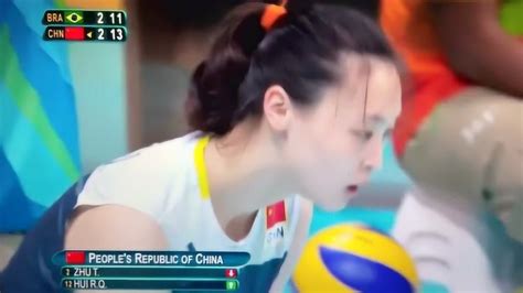 女排经典赛事回顾解说：里约奥运八进四中国VS巴西决胜局