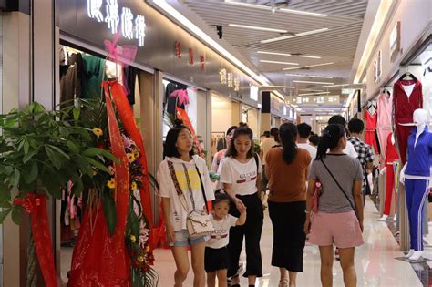 2020’中国（温州）男装节暨温州服装产业联盟成立大会在温州大象城盛大举行-服饰商情网|CFI