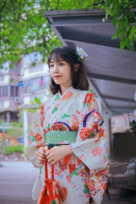 日本和服女正装少女感传统和服不易皱免熨烫和服套装-阿里巴巴