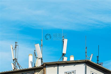 江苏有线首个5G基站天线架设成功