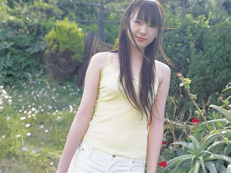 日本“最美20岁女生”出炉 满足美貌知性仪态6大标准