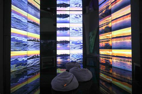 非物质 / 再物质：计算机艺术简史 | UCCA尤伦斯当代艺术中心
