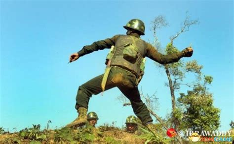 缅北果敢地区军事冲突再起 大量边民涌入中国云南_手机新浪网