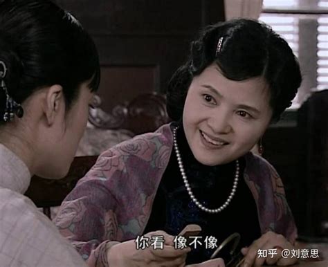 电视剧《潜伏》里，站长太太为什么那么“喜欢”翠萍？|太太|站长|余则成_新浪新闻
