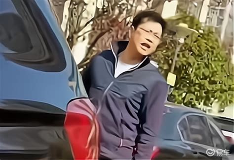 开敞篷宝马就想撩妹？也不看看人家男朋友的座驾_搜狐汽车_搜狐网