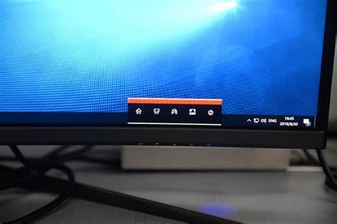 电脑分屏器使用教程（实用HDMI画面分割器分屏器推荐）_斜杠青年工作室
