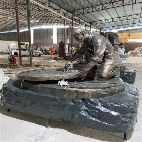 福建玻璃钢雕塑-厦门生产玻璃钢雕塑厂家选择福州艺塑坊雕塑公司