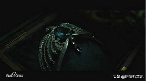 《哈利波特》伏地魔的七个魂器是如何被毁的？为什么哈利能活下来 - 知乎