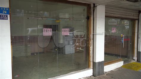 香港97%店铺持续亏损，未来半年7000家店铺或倒闭__凤凰网