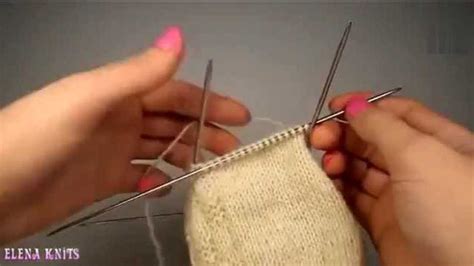 拼色婴儿袜子的编织教程 适合几个月大宝宝 - 制作系手工网
