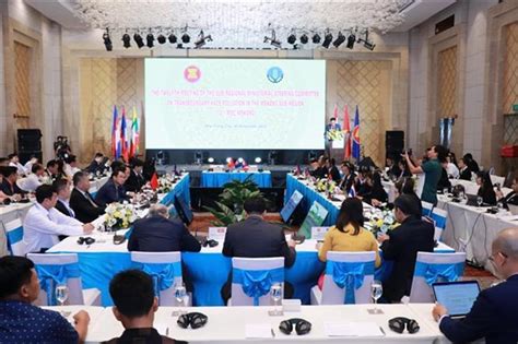 湄公河次区域国家落实《东盟跨界雾霾污染协定》第十二次部长级会议在越南举行