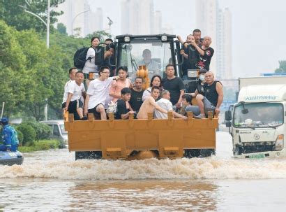 河南新乡大雨洪灾救援现场1_3840X2160_高清视频素材下载(编号:6481672)_实拍视频_光厂(VJ师网) www.vjshi.com