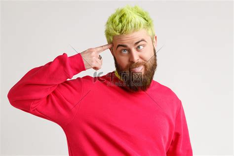 绿色的头图片