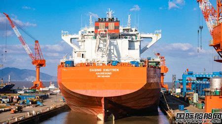 舟山中远海运重工一艘15.4万吨穿梭油轮成功下水 - 在建新船 - 国际船舶网