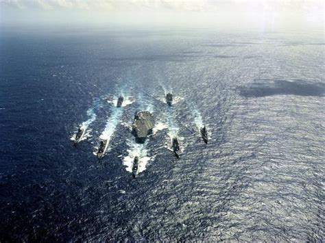英国航母编队进入南海——解放军四个航空母舰战斗群收拾他！ - 知乎