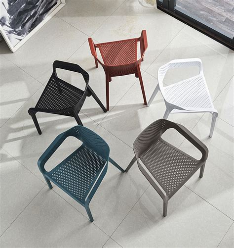 北欧塑料椅子休闲户外胶椅设计师椅餐厅椅咖啡椅洽谈椅靠背椅 ...