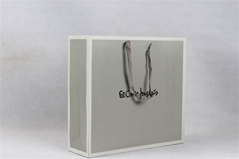 高档灰色字母铜版纸袋 - 铜版纸袋 - 上海麦禾包装制品有限公司