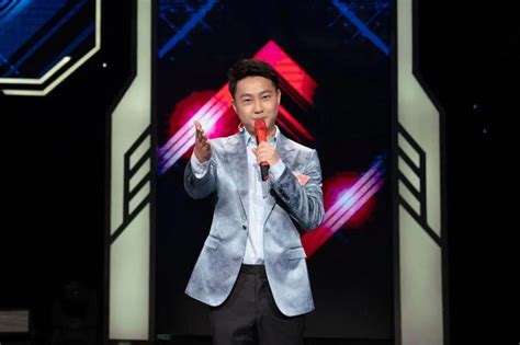 知名反串歌手林飞单曲《彼岸花殇》即将发布-搜狐娱乐