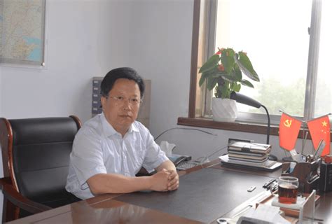 青海首位“80后”正厅到任，成全国最年轻的团省委书记_凤凰网