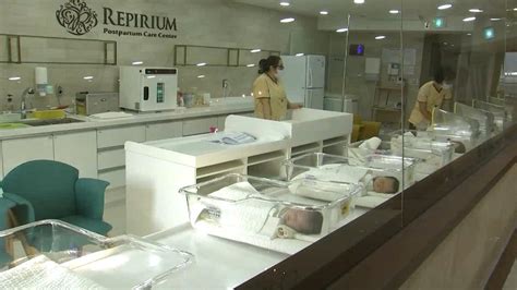 低出生率危机 韩国3月新生儿数量创同期新低_手机新浪网