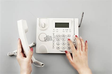 白色的电话座机高清图片下载-正版图片500109657-摄图网