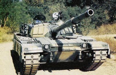 中国装甲车辆掠影：二代主战坦克88式，B型出现的居然比A型早？_凤凰网
