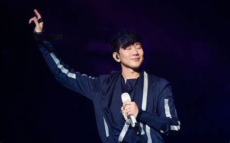 林俊杰领奖：“最佳男歌手”！实至名归！