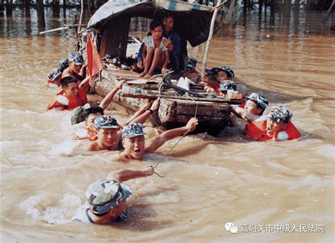 1998年特大洪水会不会重现？两位部长为你作答