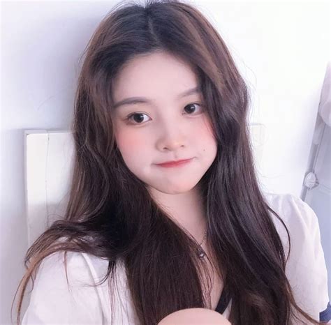 超甜美女生真人头像图片