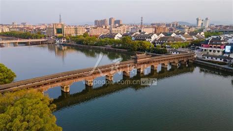 浙江永康：全国最长古廊桥——西津桥-人民图片网
