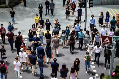 新加坡：人力部次季报告多10万余人就业 总数已逼近疫前水平 - 知乎