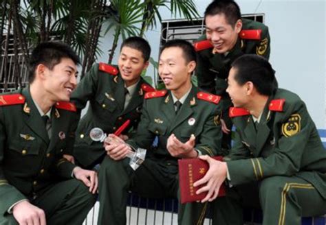 清远市举行2019年春季退役士兵和随军家属专场招聘会 - 广东省退役军人事务厅