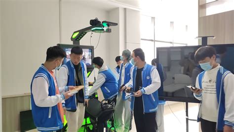 VR虚拟现实实验室-渭南职业技术学院大学生创新创业中心