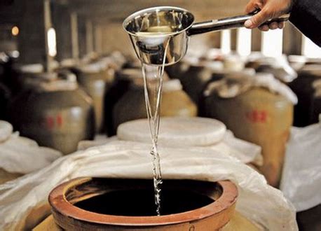 古典水墨中国风传统酒文化介绍酒业产品宣传PPT模板_豚设计-站酷ZCOOL