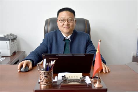 郑江与滕州市委副书记、市长周刚举行会谈_中化学建设投资集团有限公司