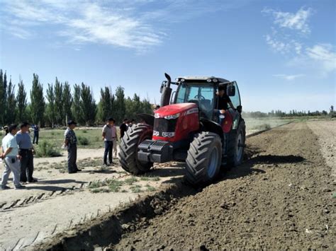 德国LEMKEN新疆阿拉尔犁地作业现场会成功举办 | 农机新闻网