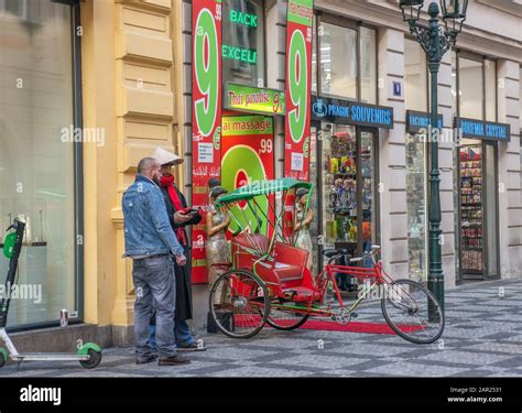 Prague lifestyle hi-res stock photography and images - Alamy