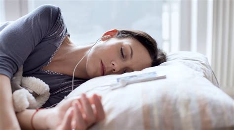 Effects of Listening to Music while Sleeping: Everything You Need to ...