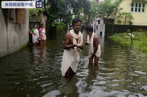 印度阿萨姆邦洪水泛滥 60万人受灾 42人死亡