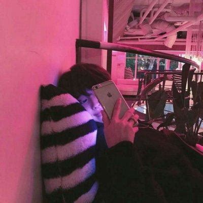 非主流红色男头像